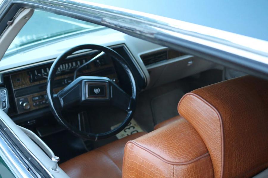 Интерьер Cadillac DeVille 9-passenger Station Wagon by WISCO (B9114767) 1969 года  (фото 71 из 147)